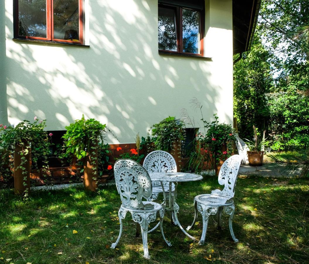 Villa 37B Bed And Breakfast Warszawa Eksteriør billede